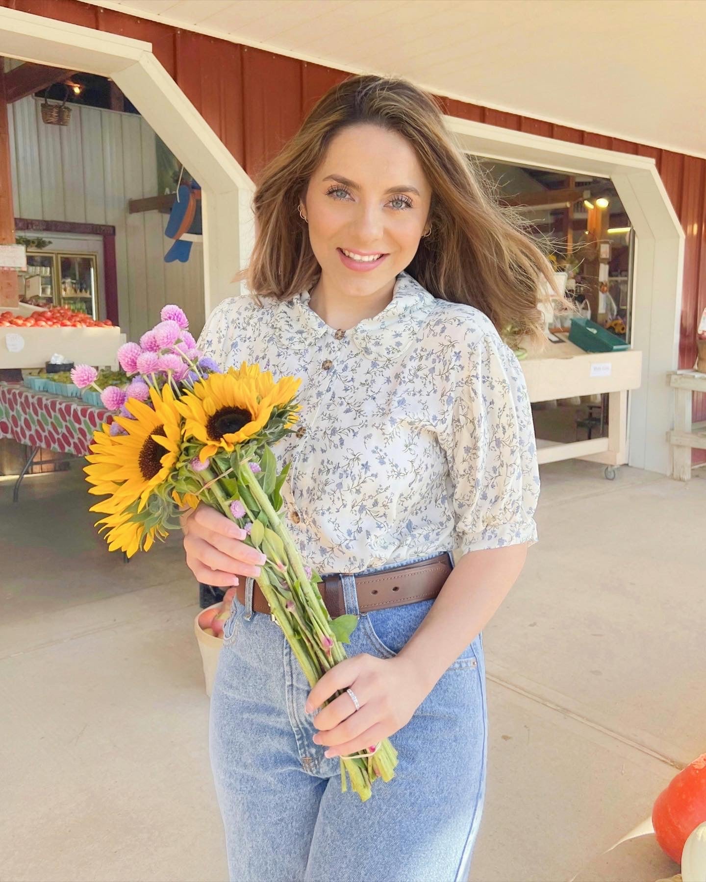 Donde Nacen Las Flores, Blusa