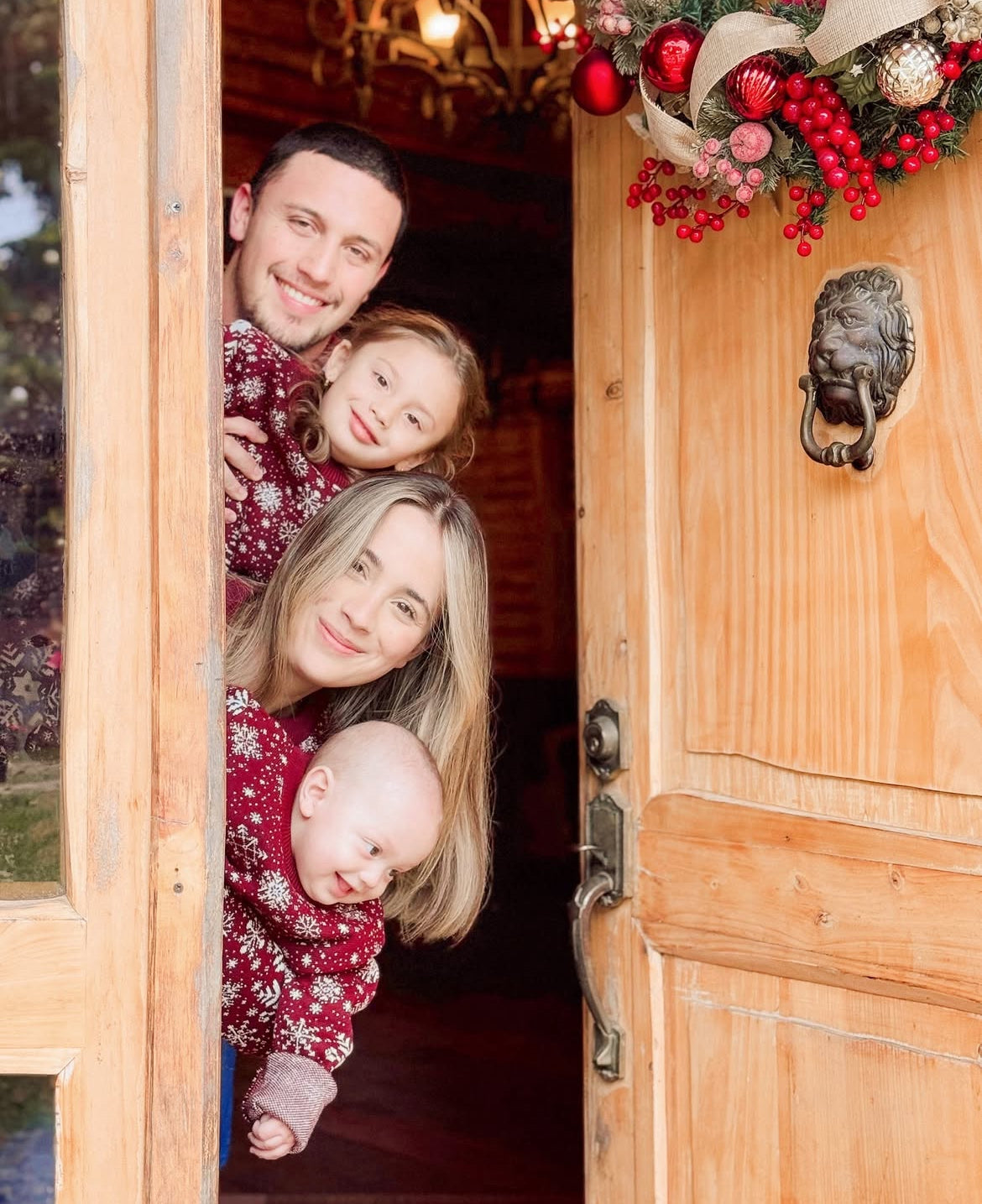 Una Navidad Para Siempre Recordar. Hermosos suéteres tejidos para la Navidad.