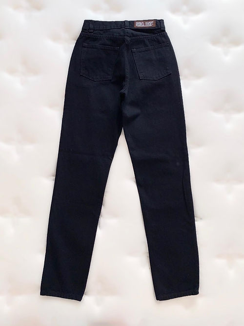 Pantalón tipo Mom Jeans, de mezclilla, Negro