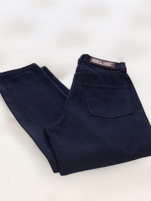 Pantalón tipo Mom Jeans, de mezclilla, Negro