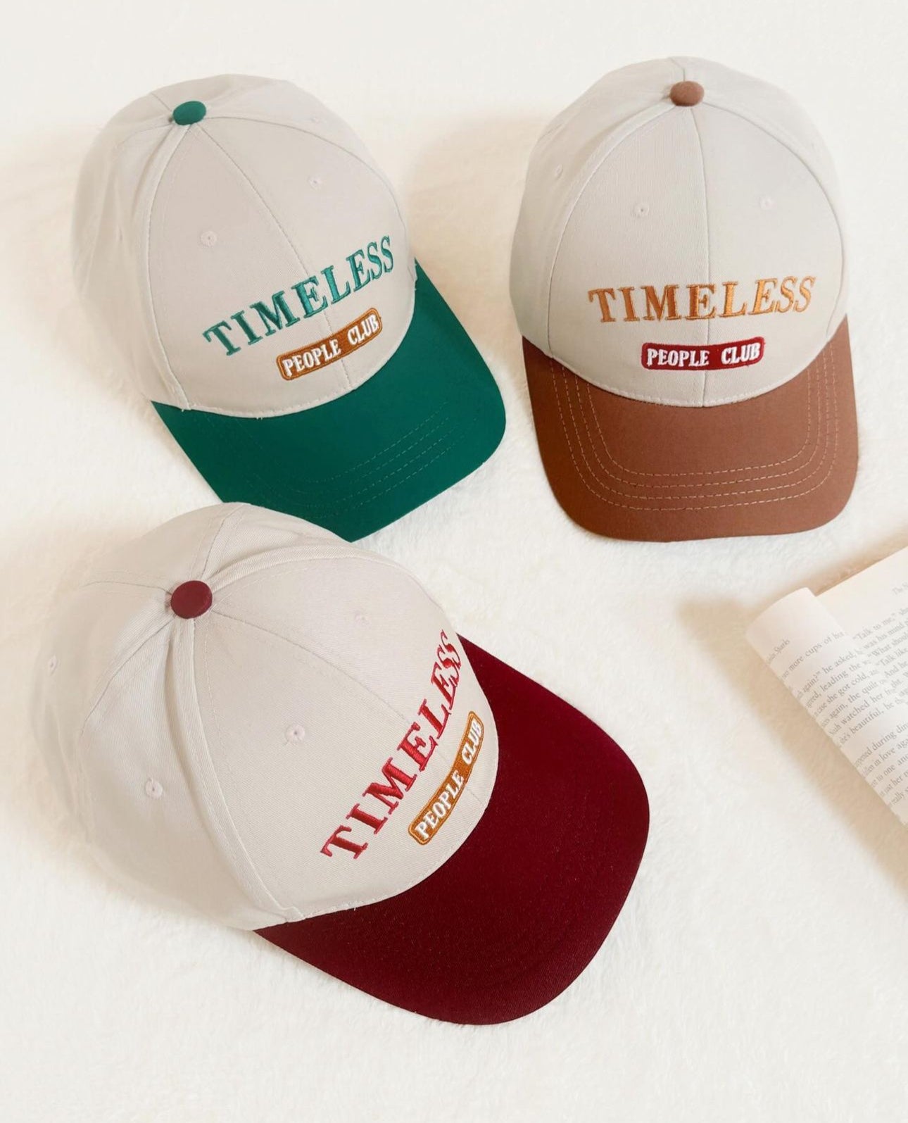 “Atemporales”, Gorra especial estilo vintage